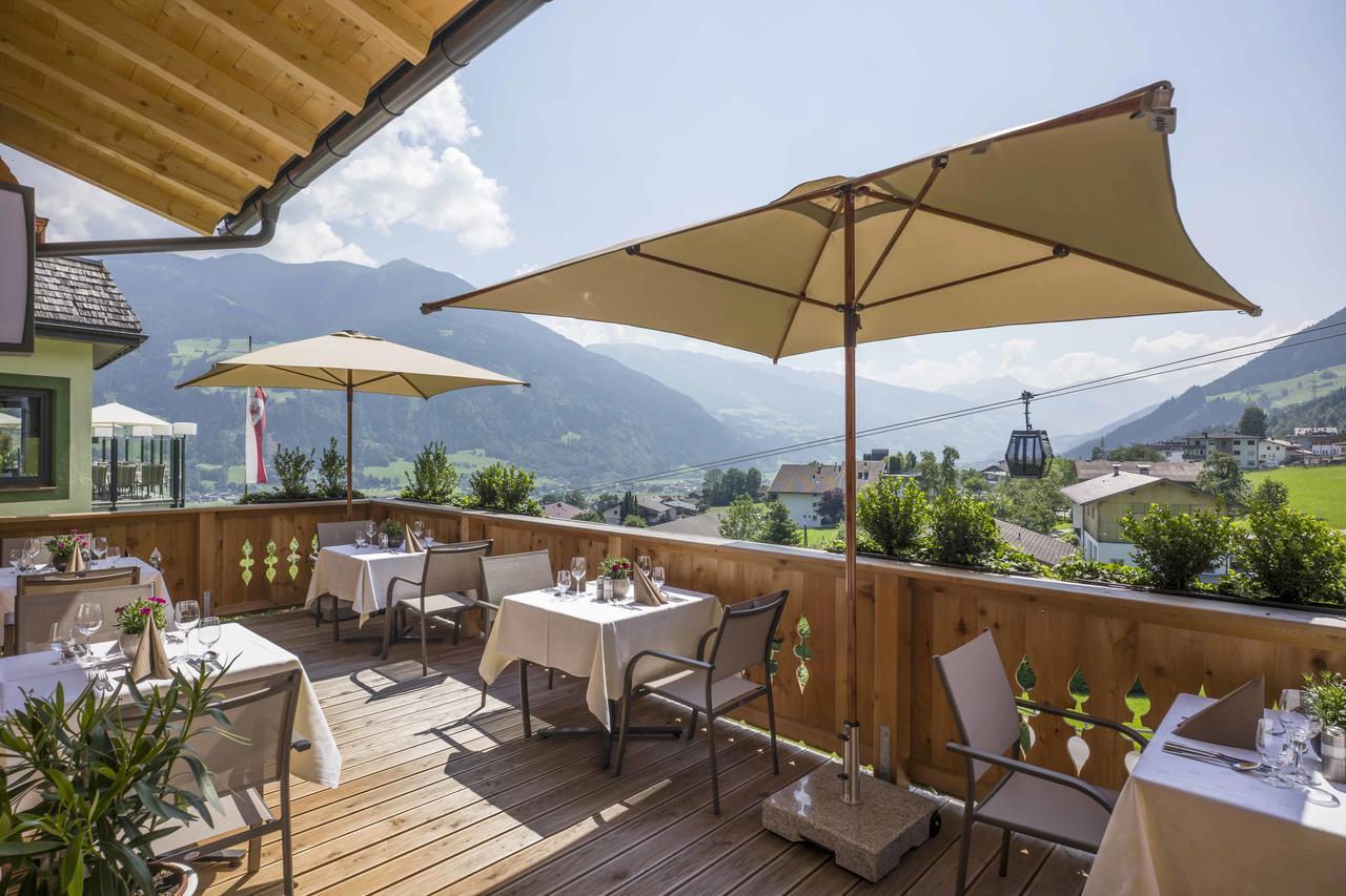 Hotel Waldfriede - Der Logenplatz Im Zillertal 푸겐 외부 사진